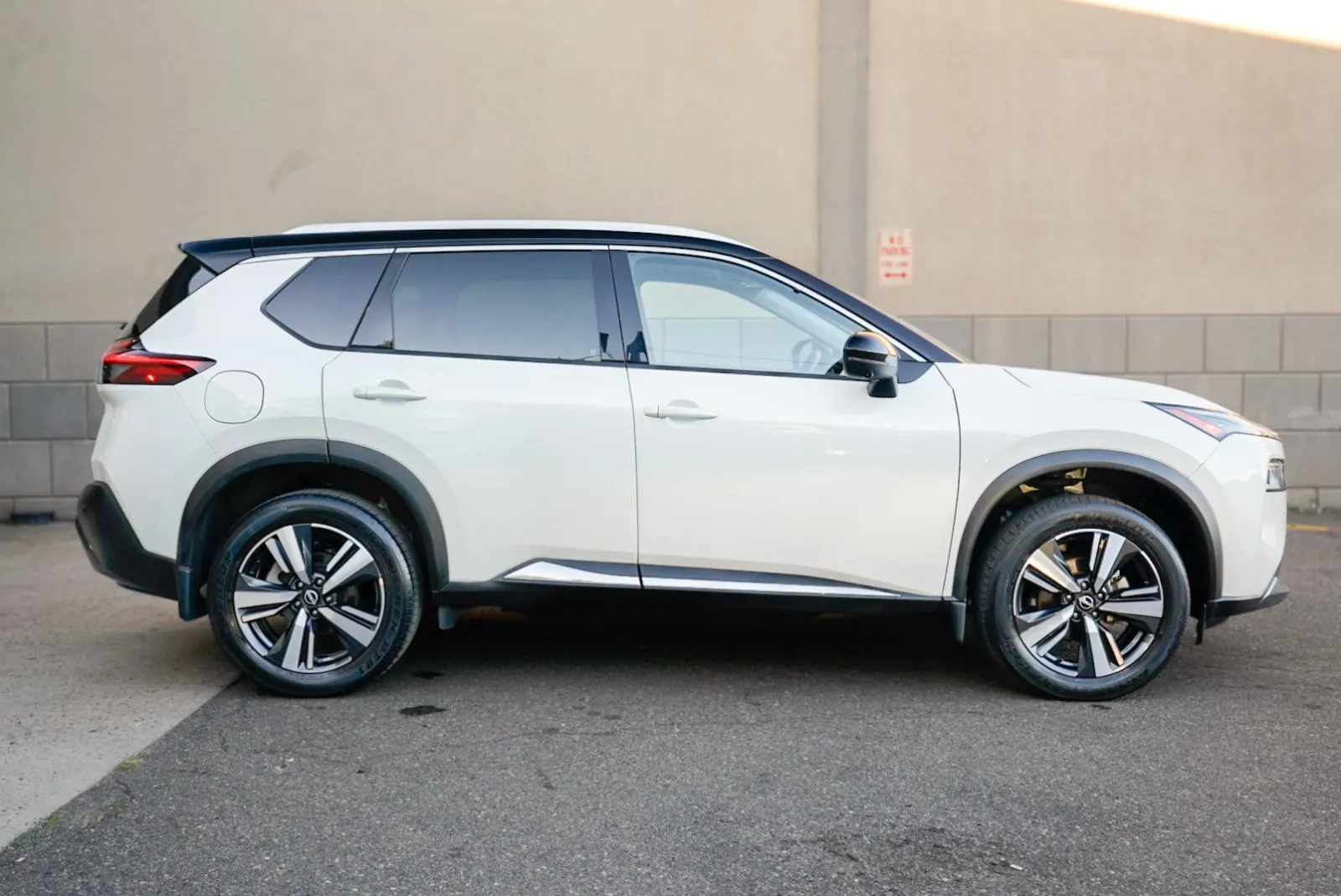 Nissan Rogue photo 4