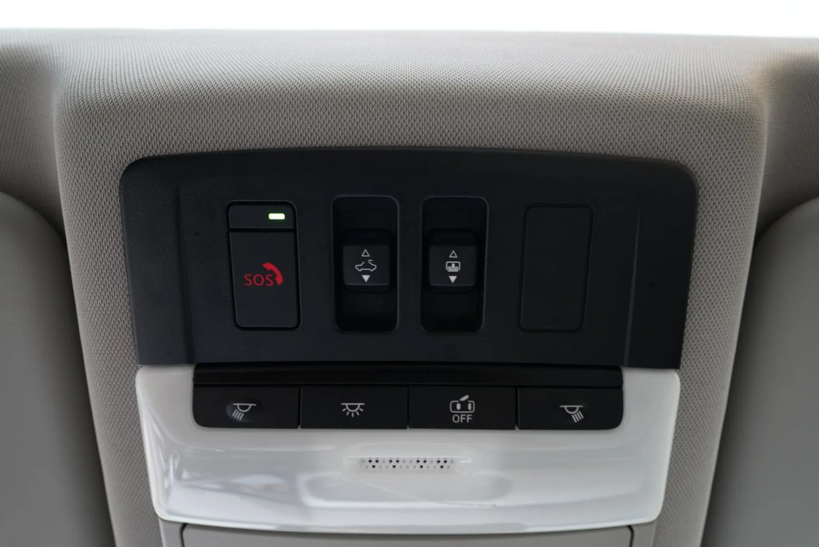 Nissan Rogue photo 25