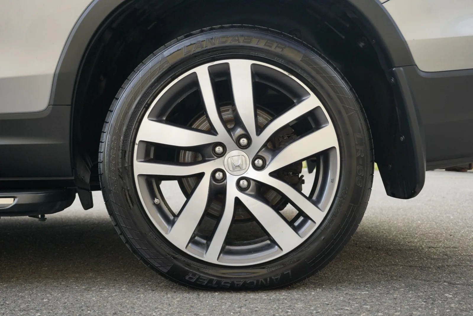 Honda Pilot photo 15