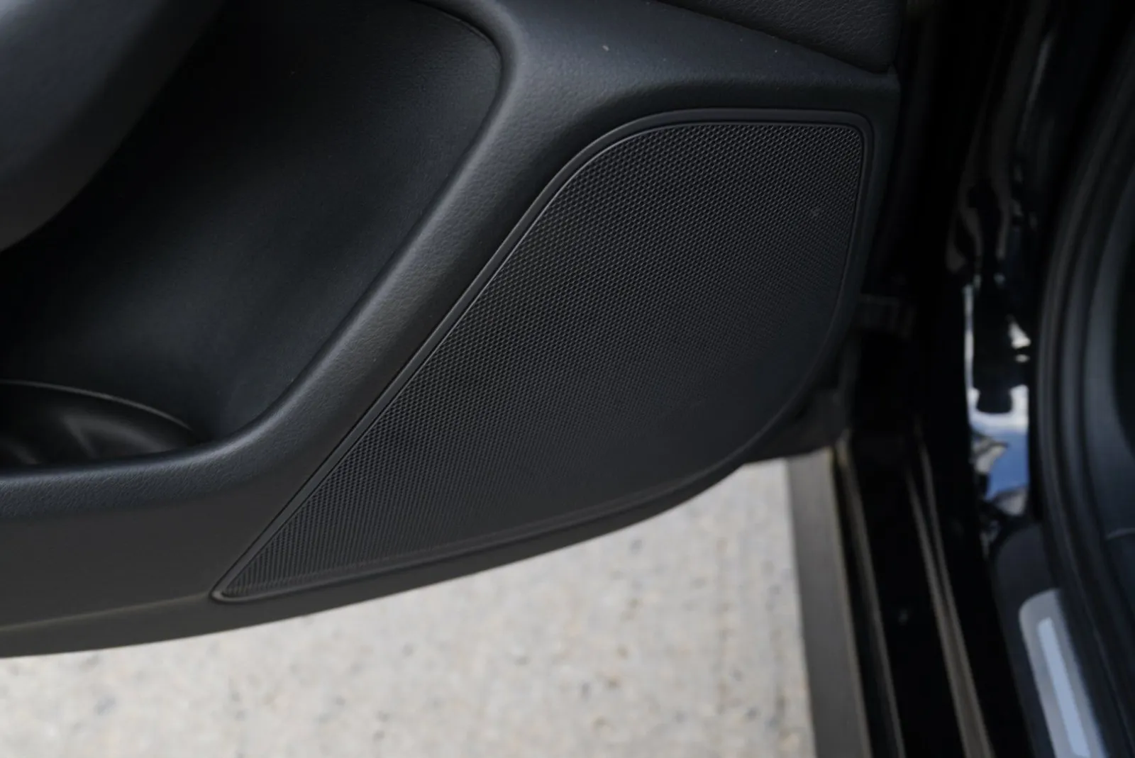 Audi A6 photo 32