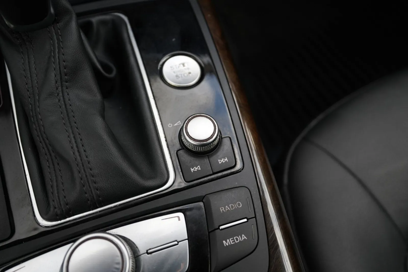 Audi A6 photo 57