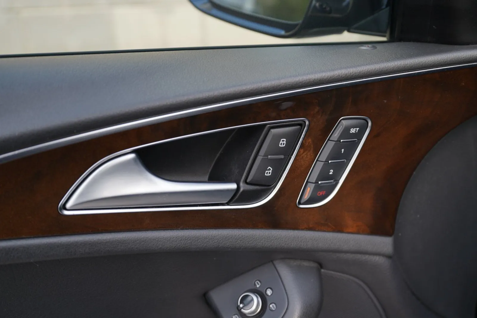 Audi A6 photo 21