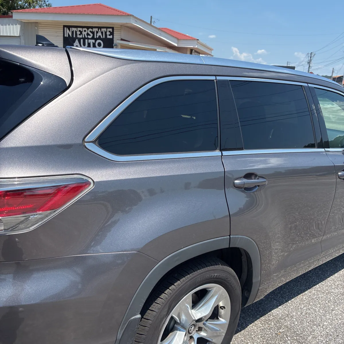 Toyota Highlander photo 9