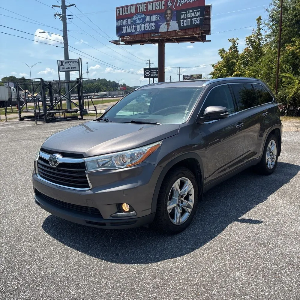 Gray 2016 Toyota Highlander Limited Platinum V6 for sale in Carlstadt, NJ