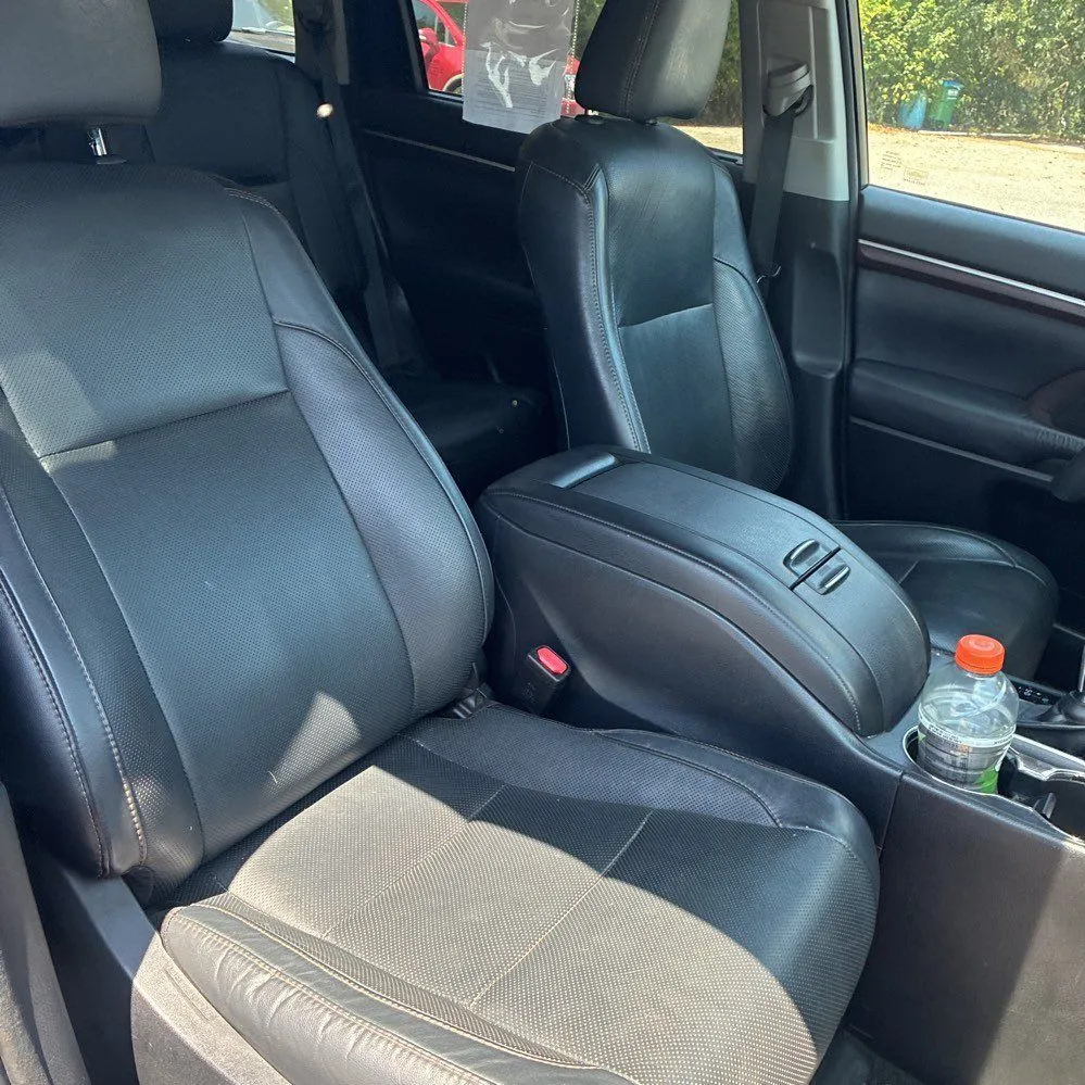Toyota Highlander photo 23