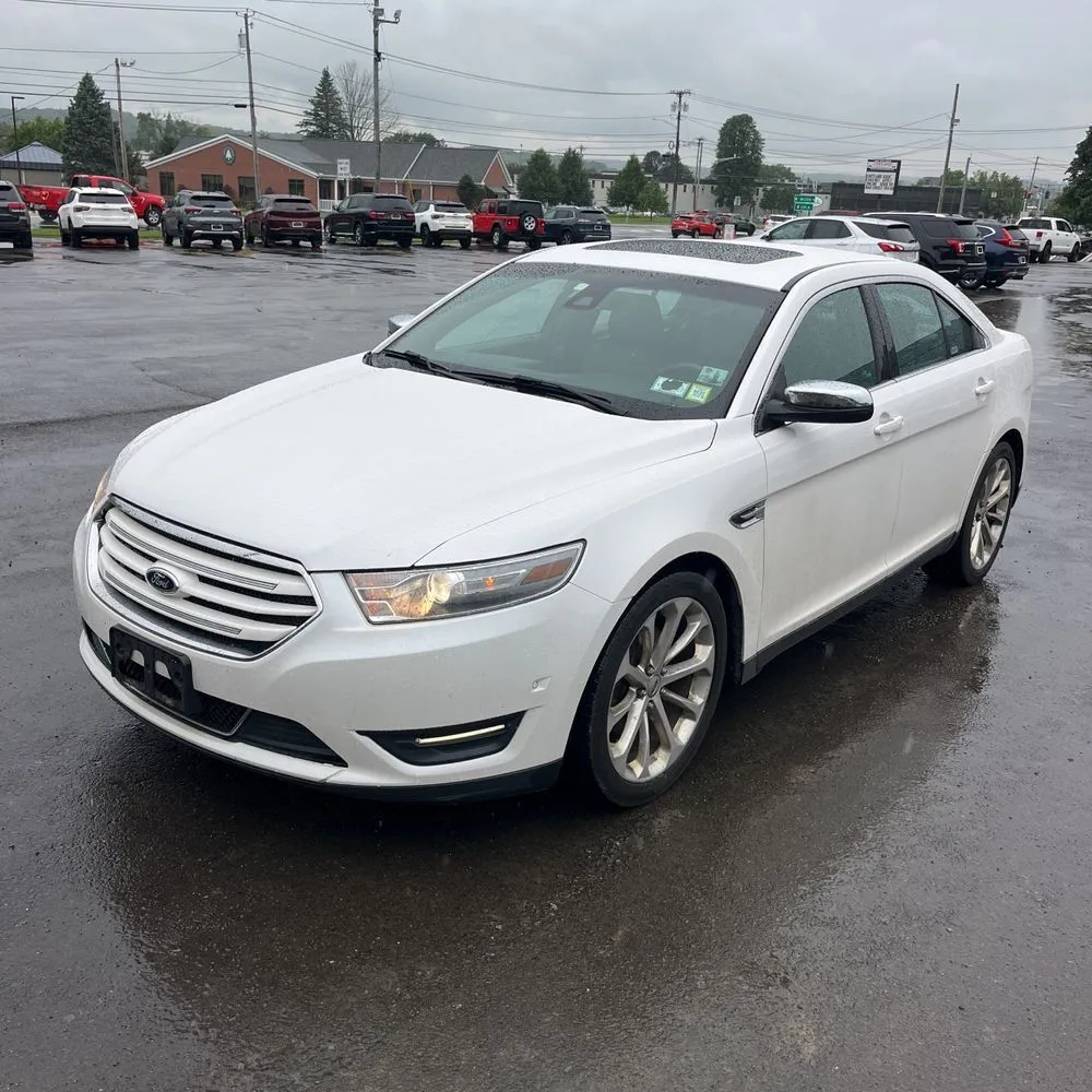 White 2013 Ford Taurus Limited for sale in Carlstadt, NJ