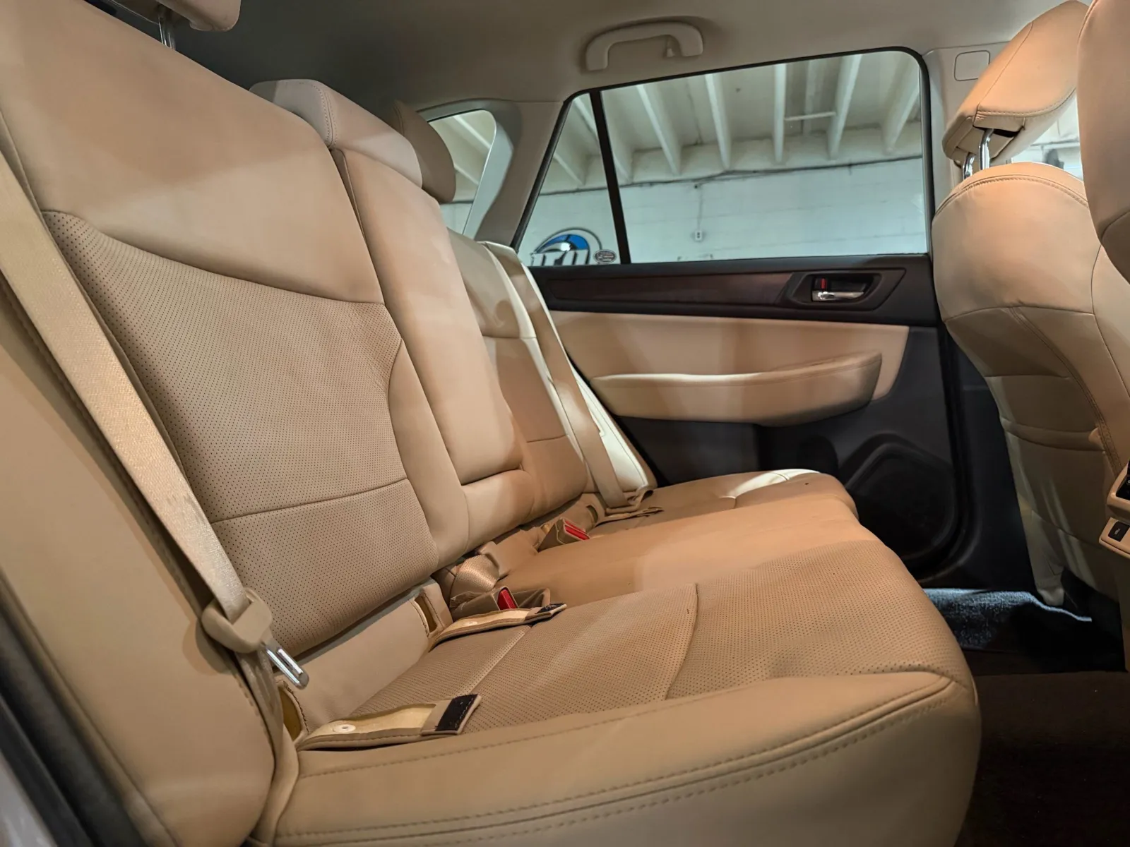 Subaru Outback photo 11