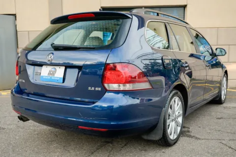 More photos of 2014 Volkswagen Jetta SportWagen 2.5L SE at 101 Motors, NJ