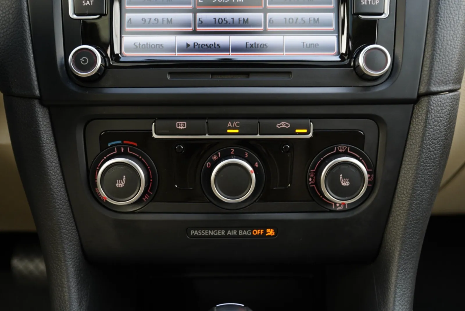 Volkswagen Jetta SportWagen photo 44