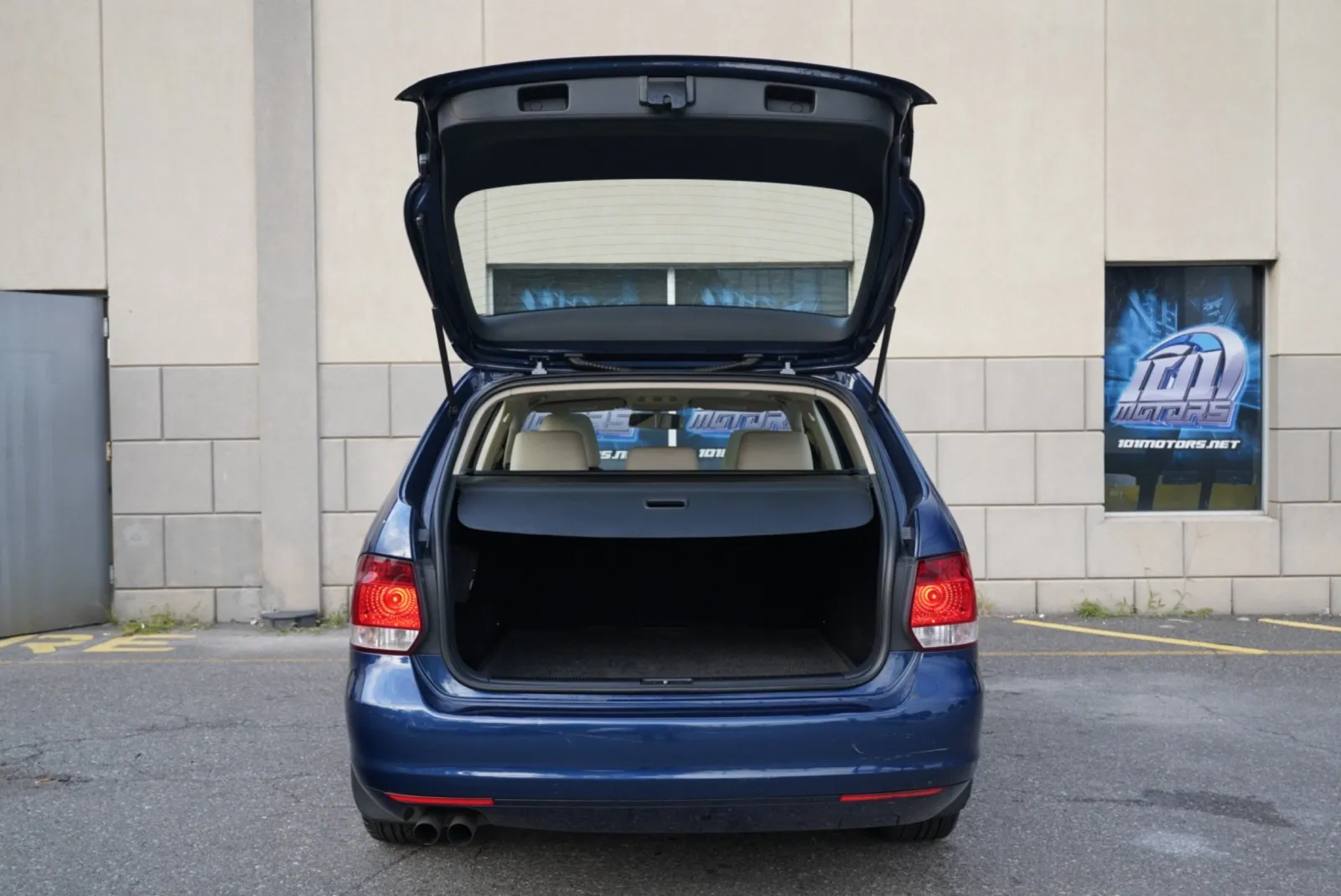 Volkswagen Jetta SportWagen photo 29