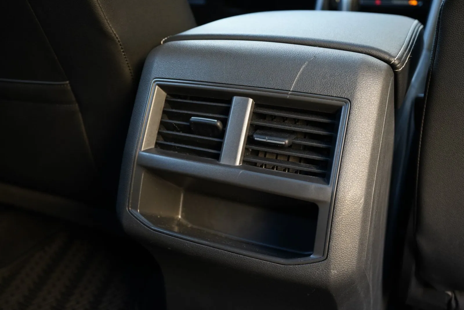 Volkswagen Atlas Cross Sport photo 39