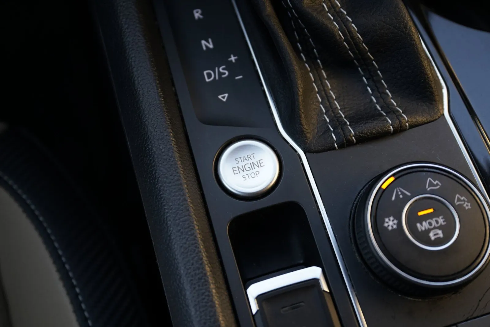 Volkswagen Atlas Cross Sport photo 51