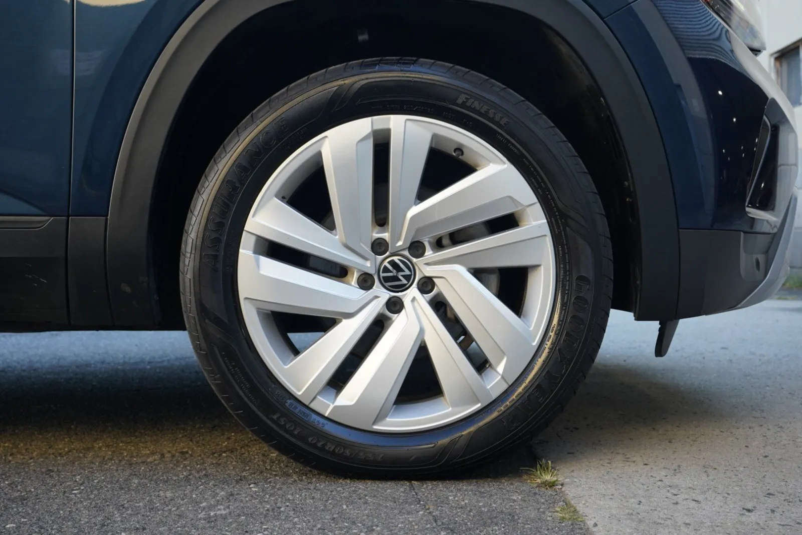 Volkswagen Atlas Cross Sport photo 19
