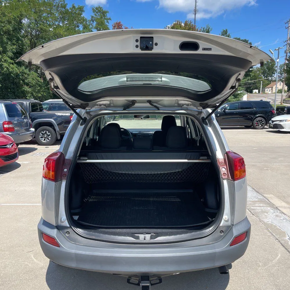 Toyota RAV4 photo 26