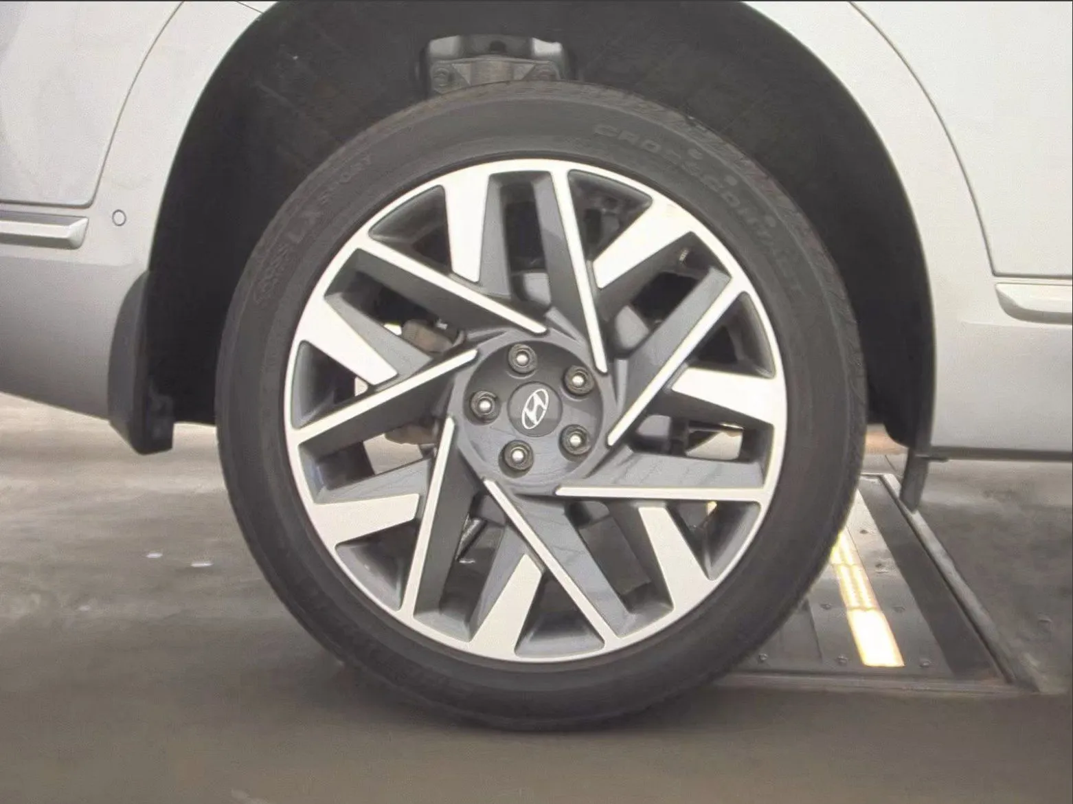 Hyundai Santa Fe photo 11