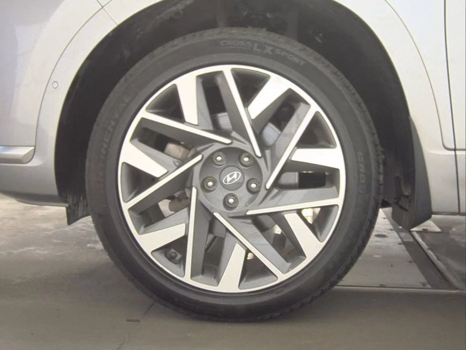 Hyundai Santa Fe photo 10