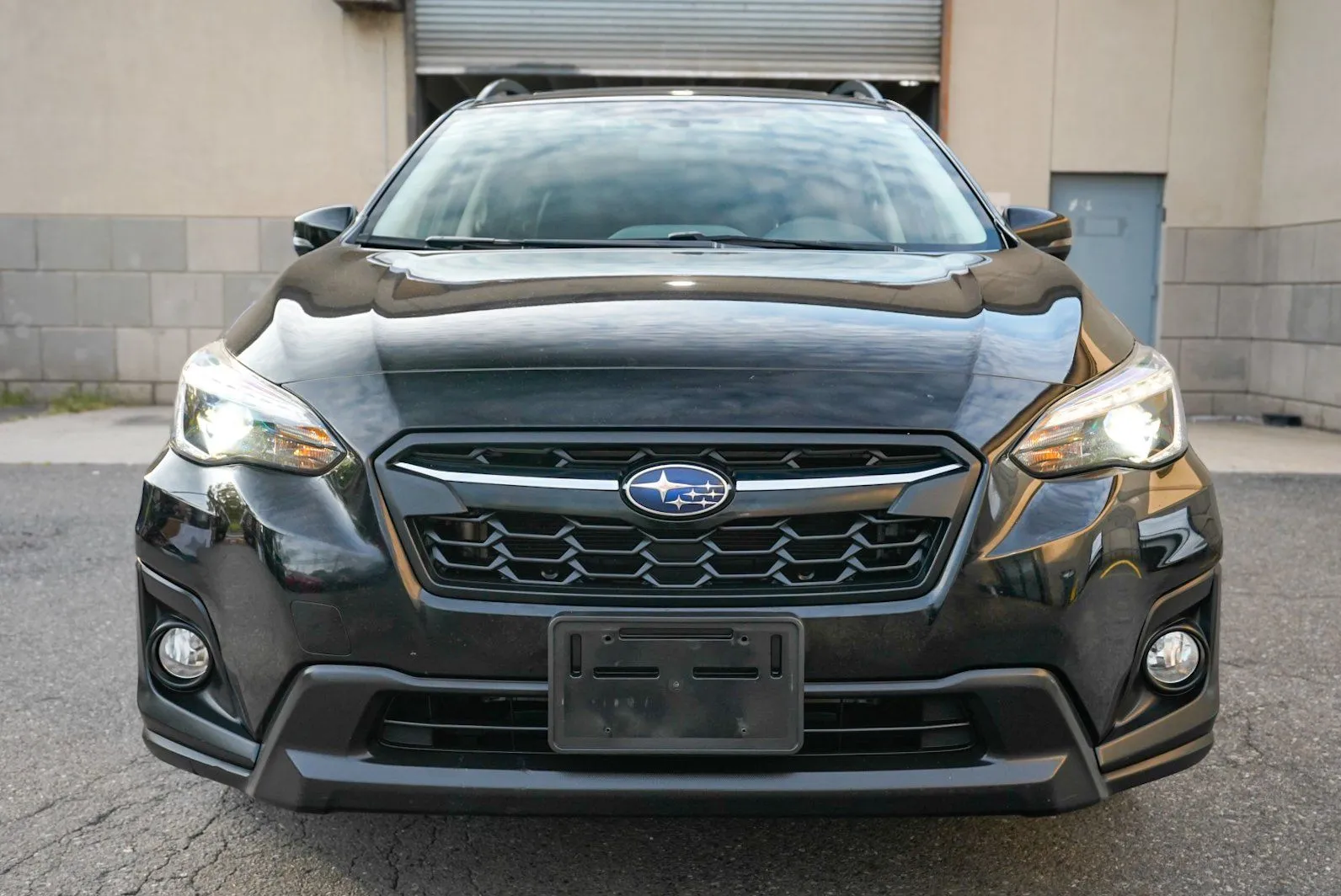 Subaru Crosstrek photo 2