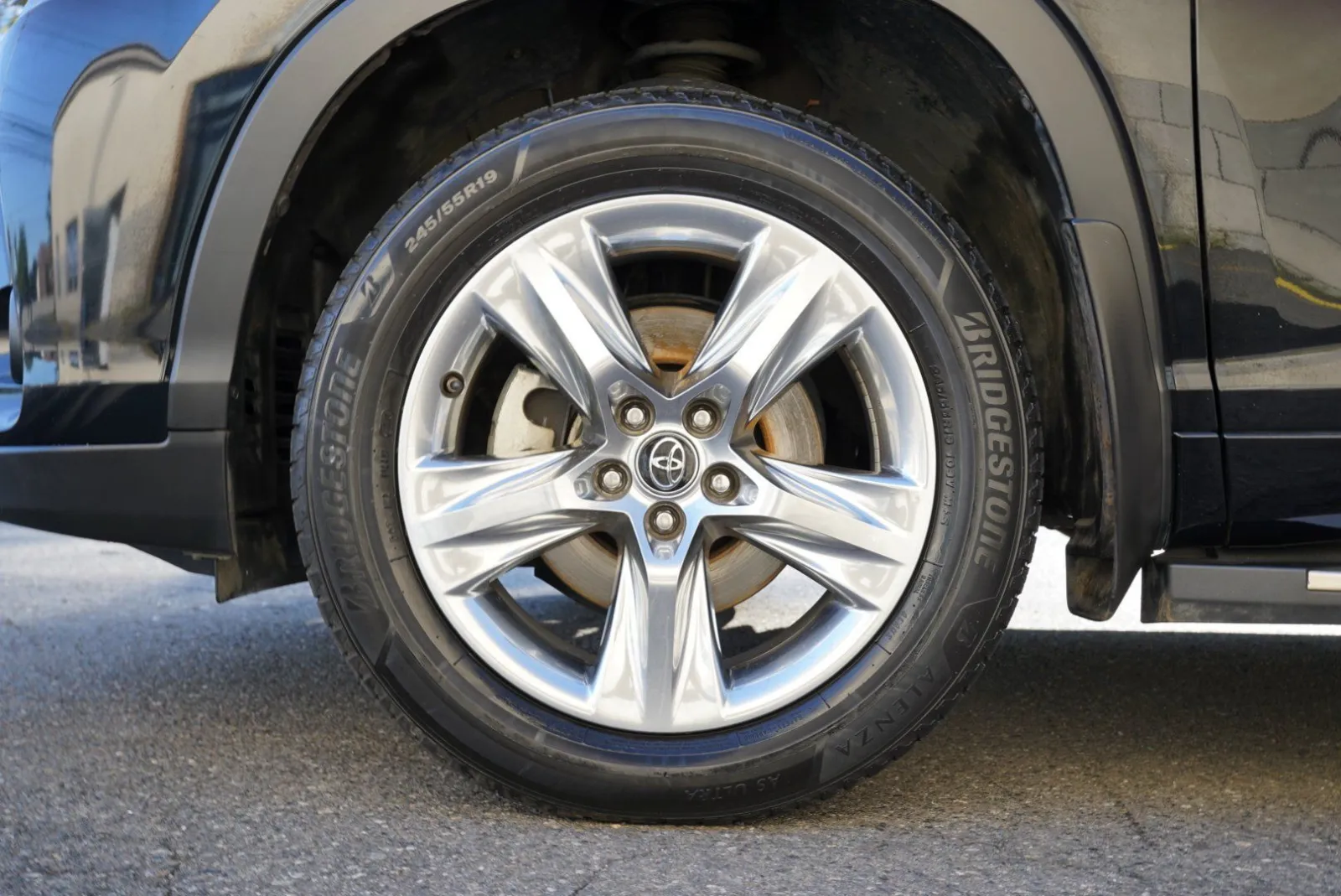 Toyota Highlander photo 13
