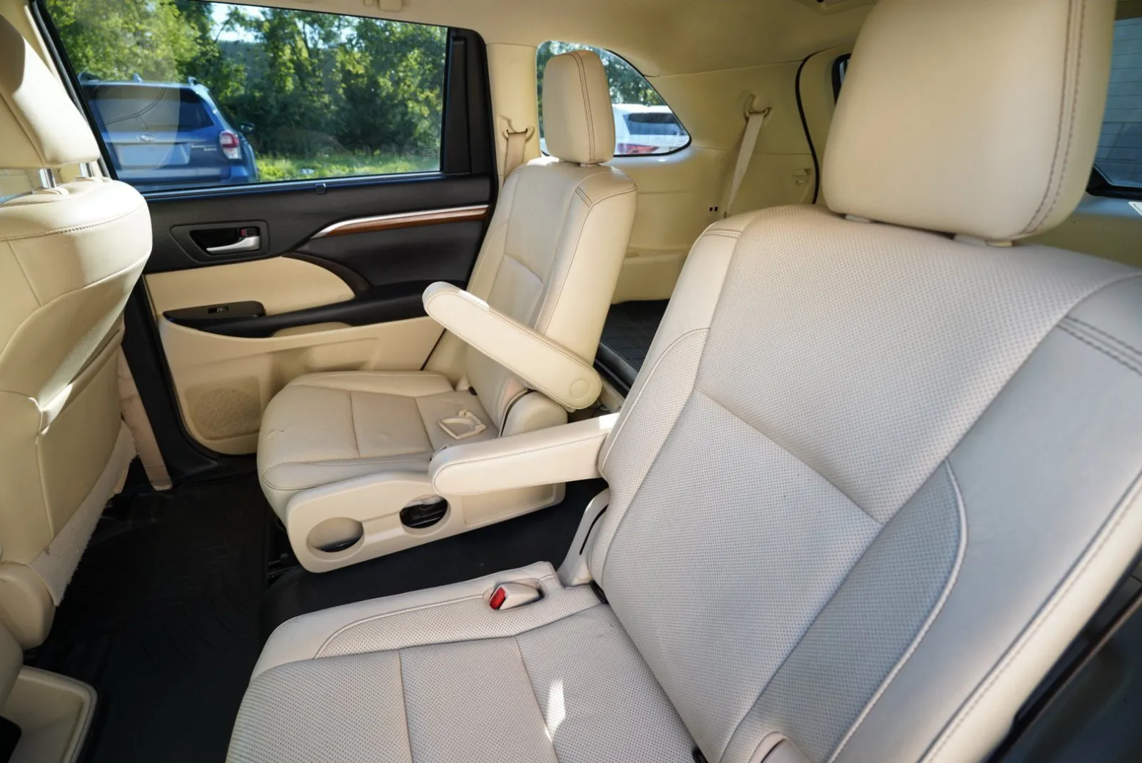 Toyota Highlander photo 29