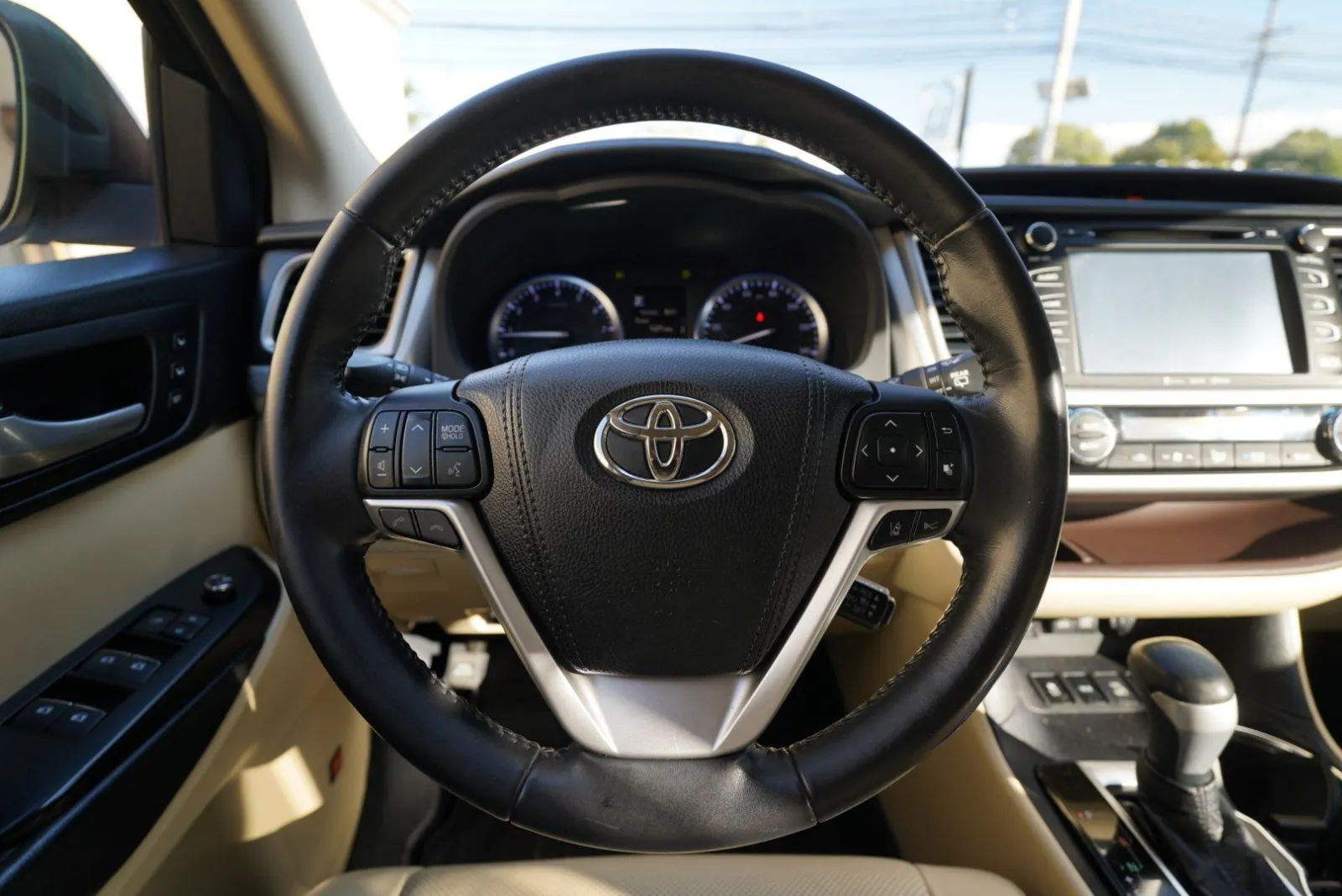 Toyota Highlander photo 52