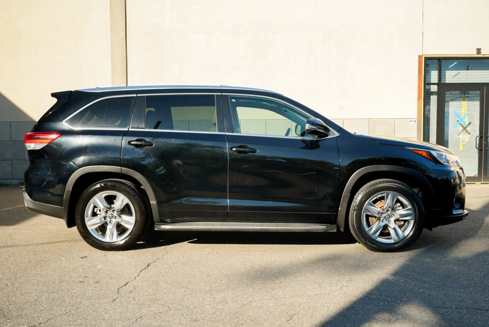 Toyota Highlander photo 4