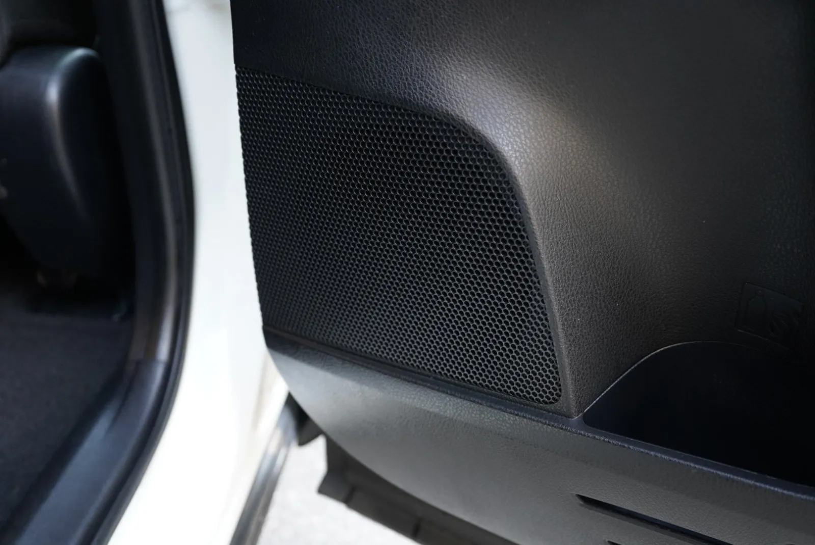 Toyota RAV4 photo 32