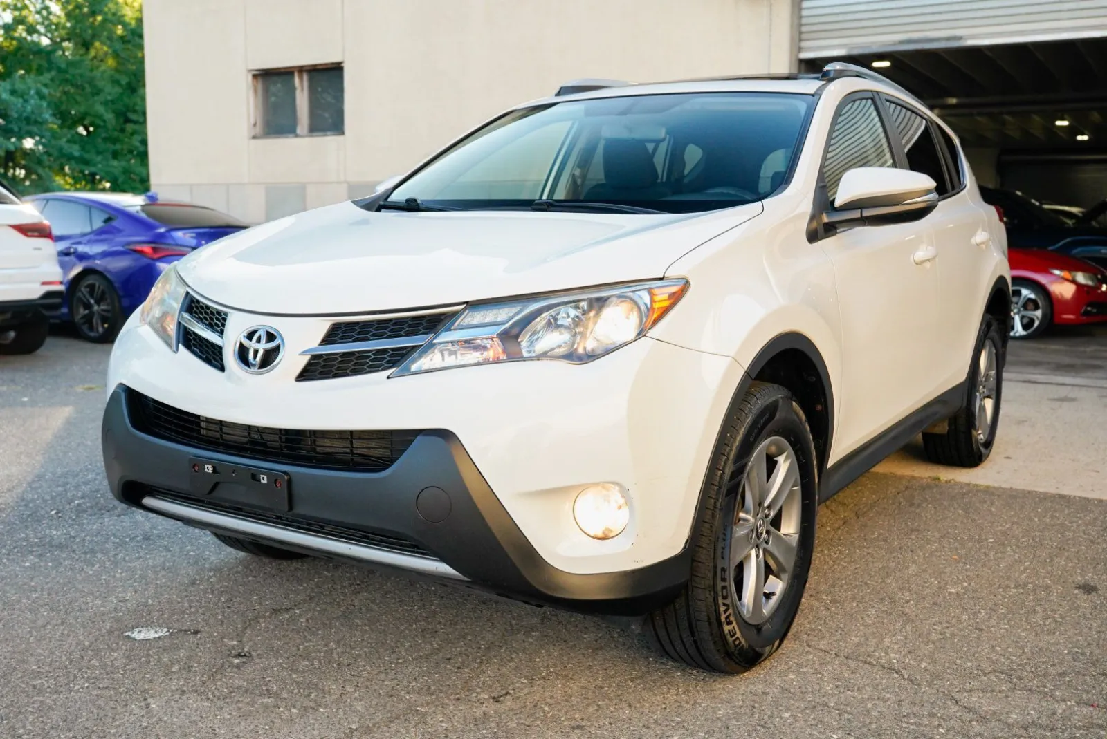 Toyota RAV4 photo 9