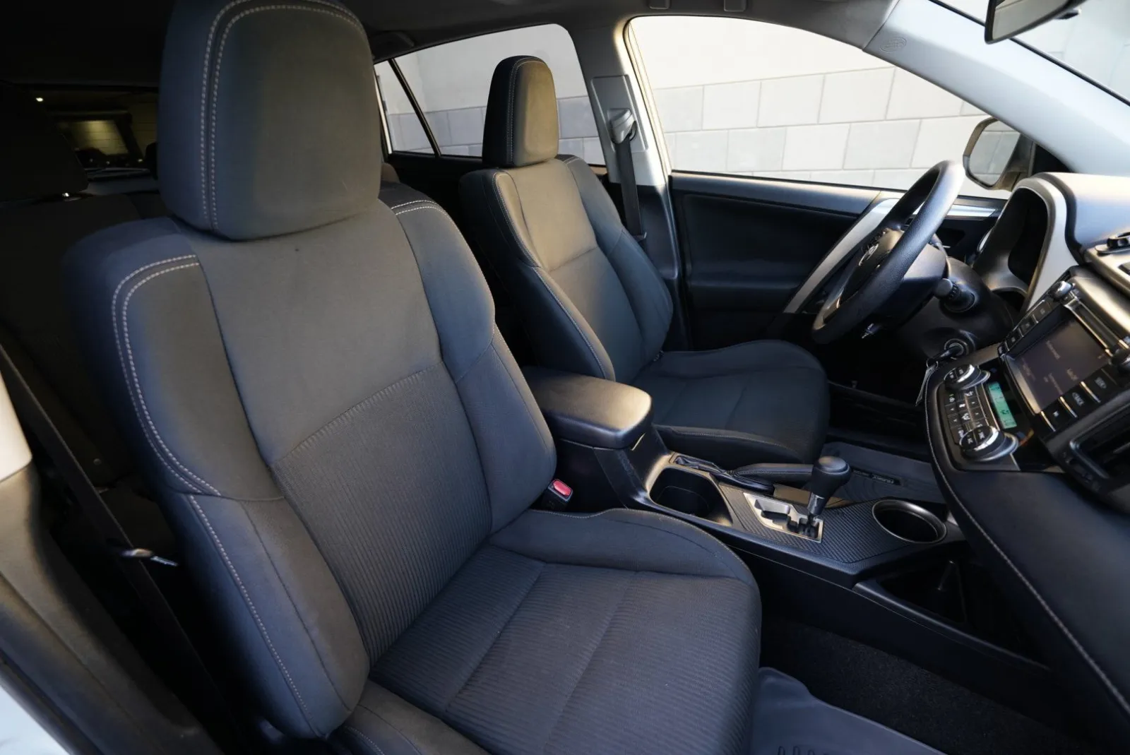 Toyota RAV4 photo 38