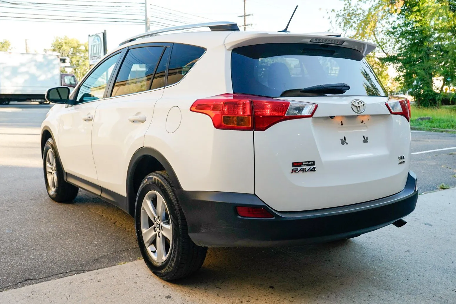 Toyota RAV4 photo 7