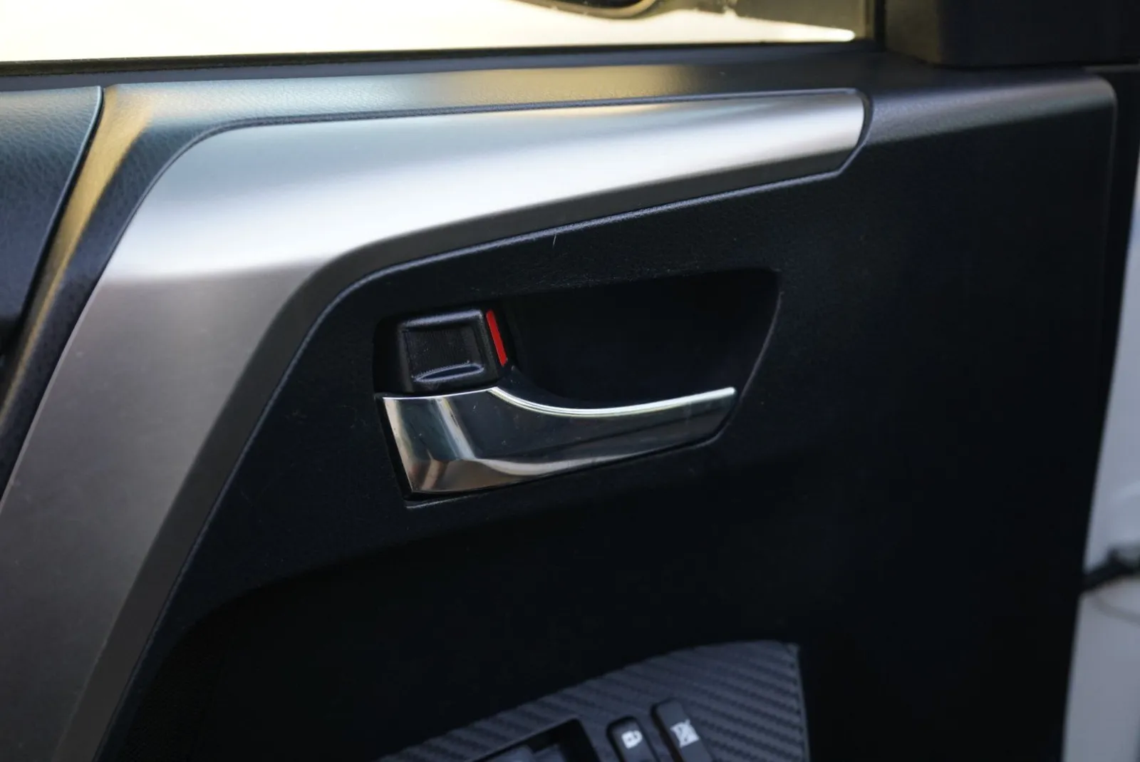 Toyota RAV4 photo 15