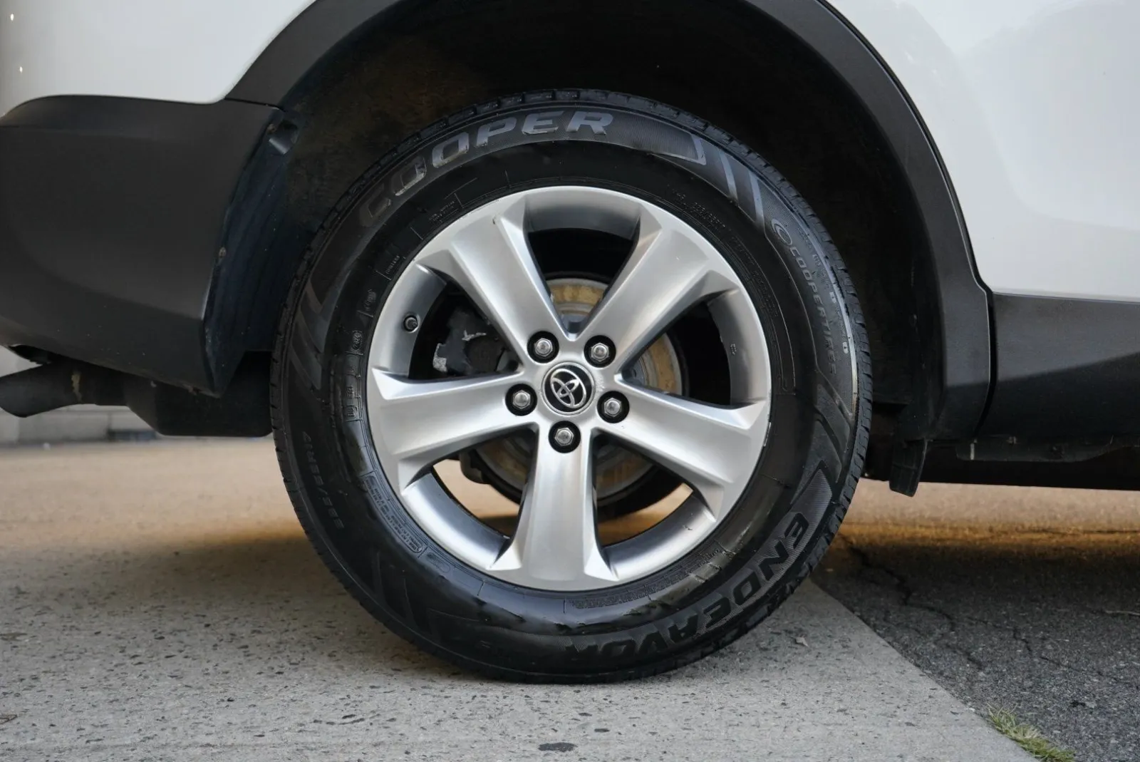 Toyota RAV4 photo 12