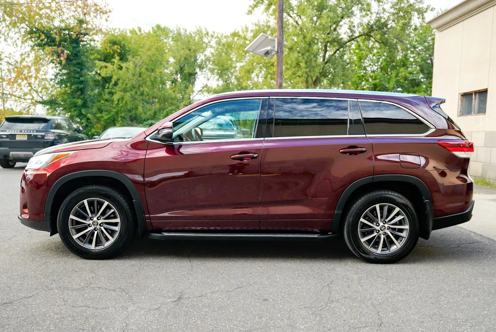 Toyota Highlander photo 8