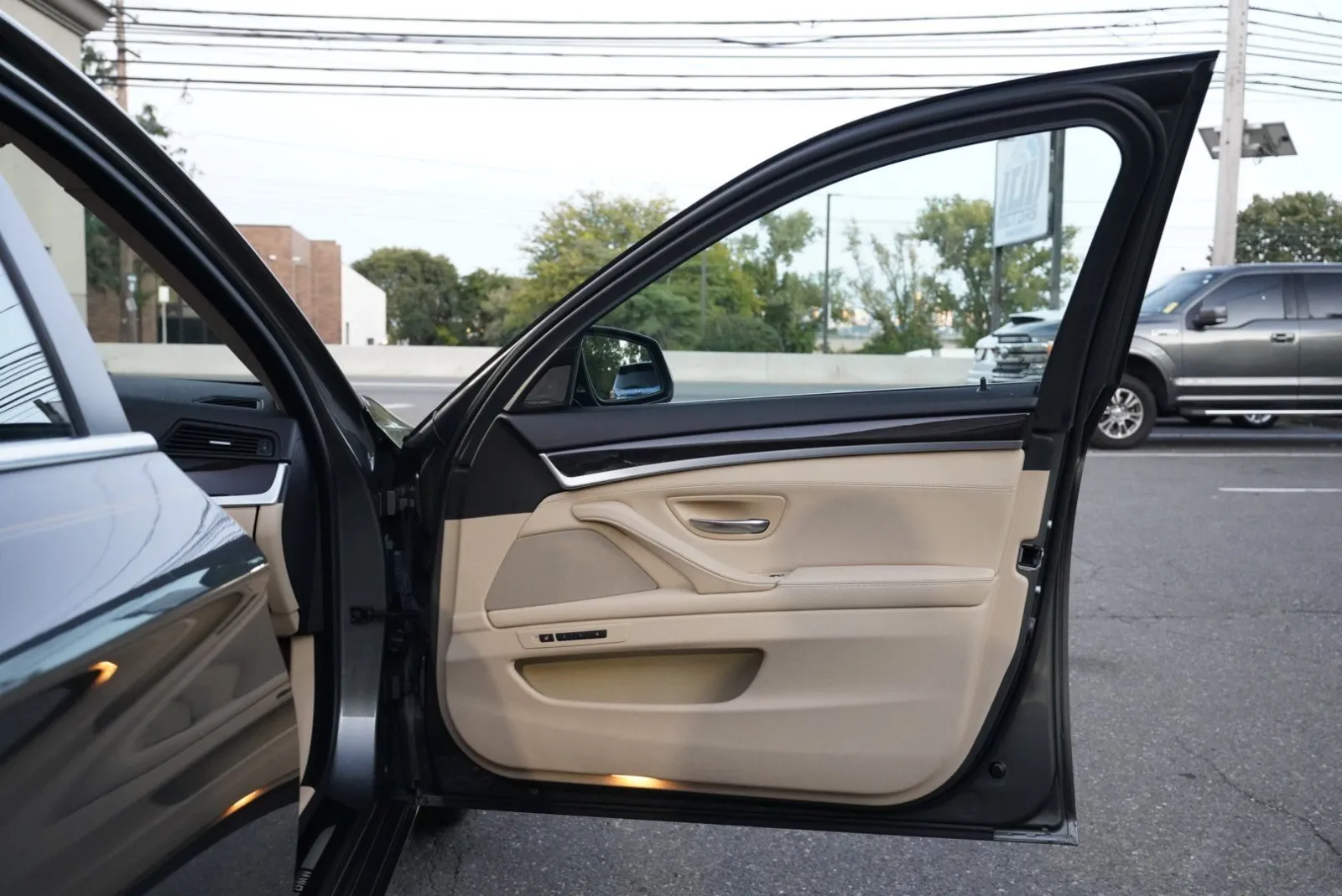 BMW 535i photo 37