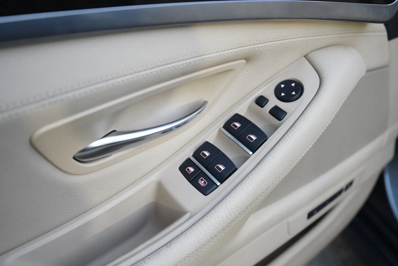 BMW 535i photo 19