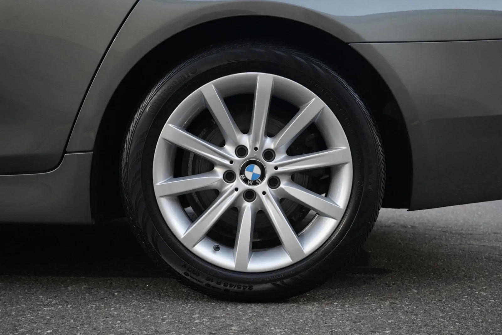 BMW 535i photo 15