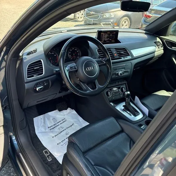 Audi Q3 photo 22