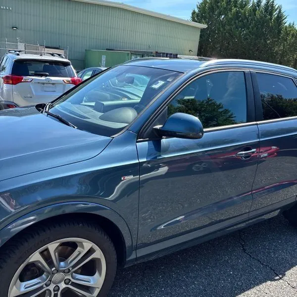 Audi Q3 photo 2