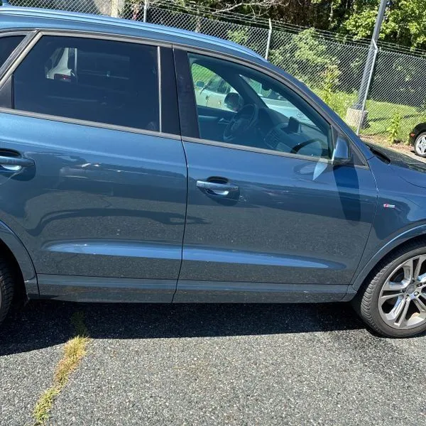 Audi Q3 photo 9