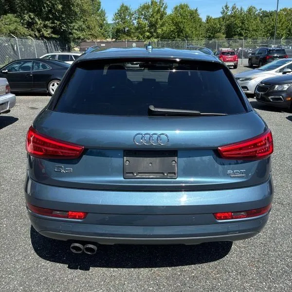 Audi Q3 photo 6