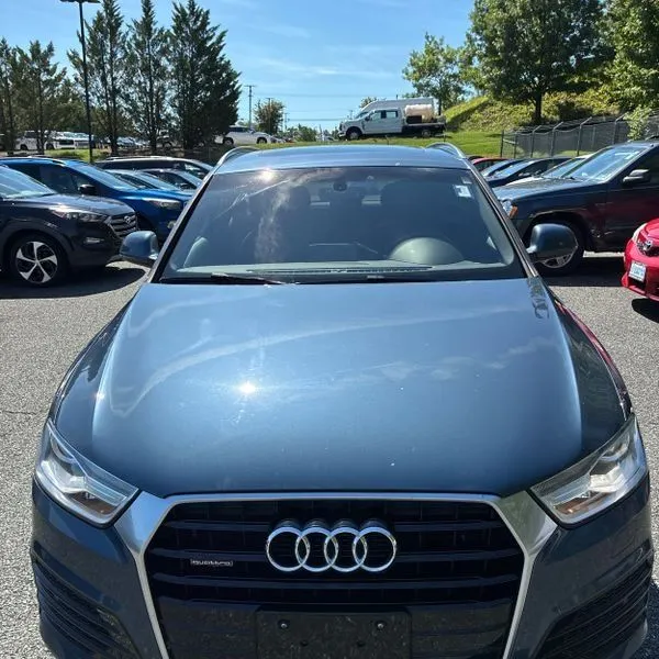 Audi Q3 photo 13