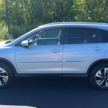 More photos of 2016 Honda CR-V Touring at 101 Motors, NJ