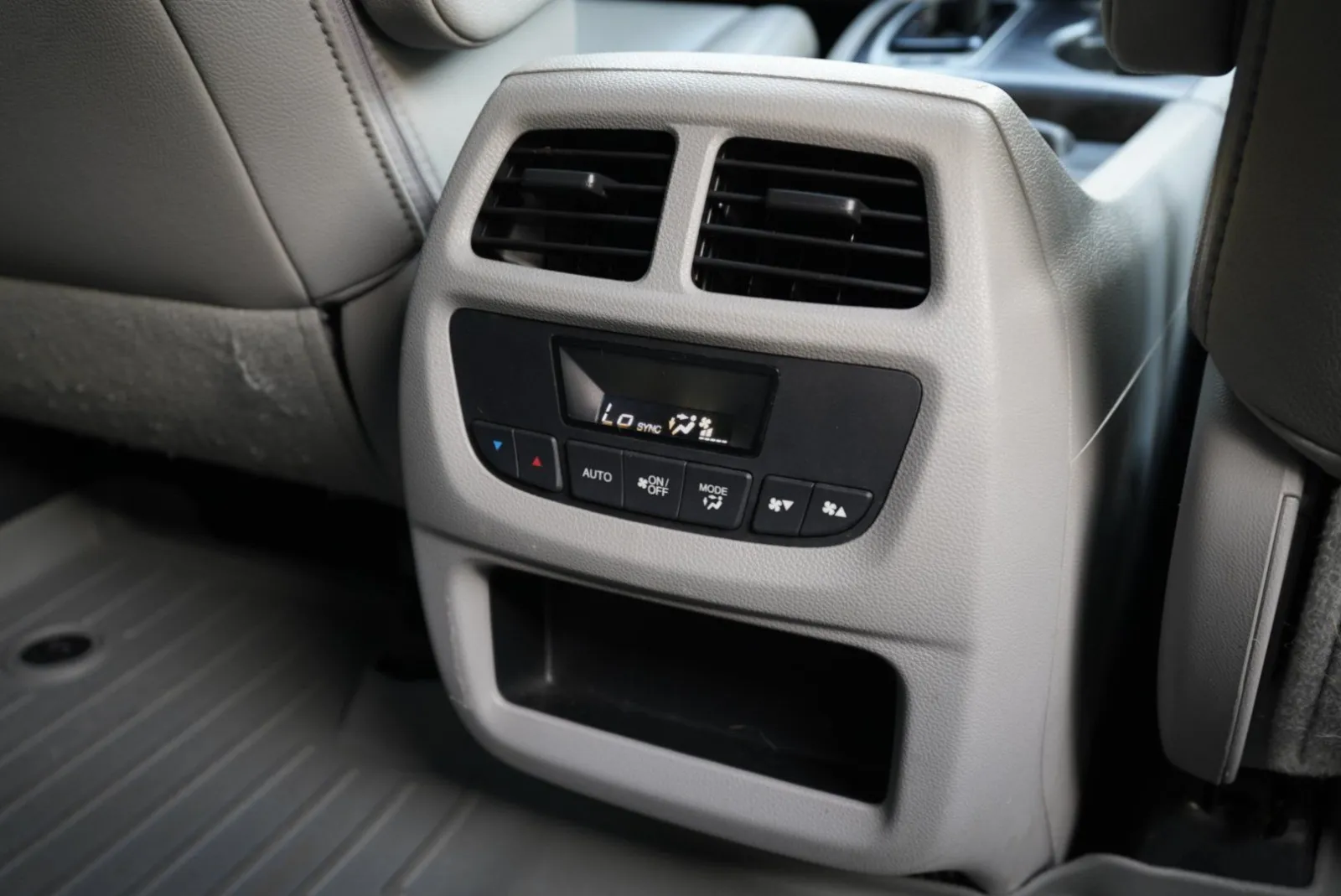 Honda Pilot photo 38