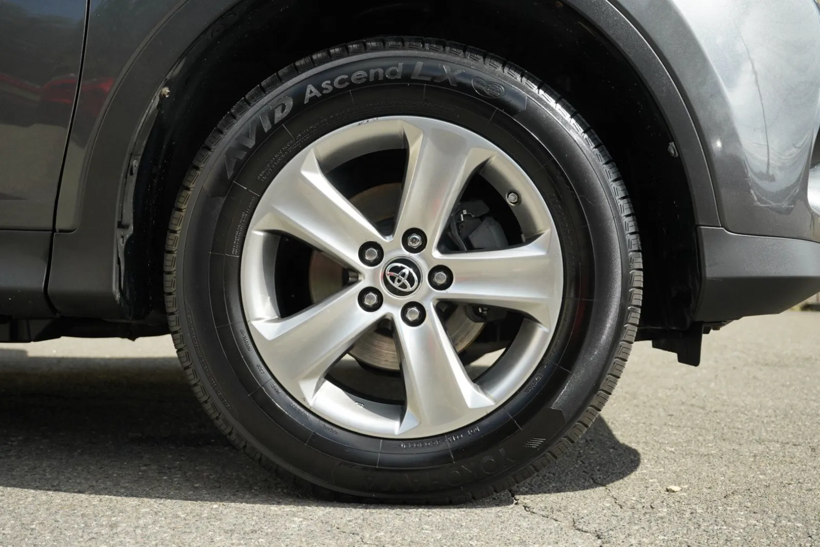 Toyota RAV4 photo 13
