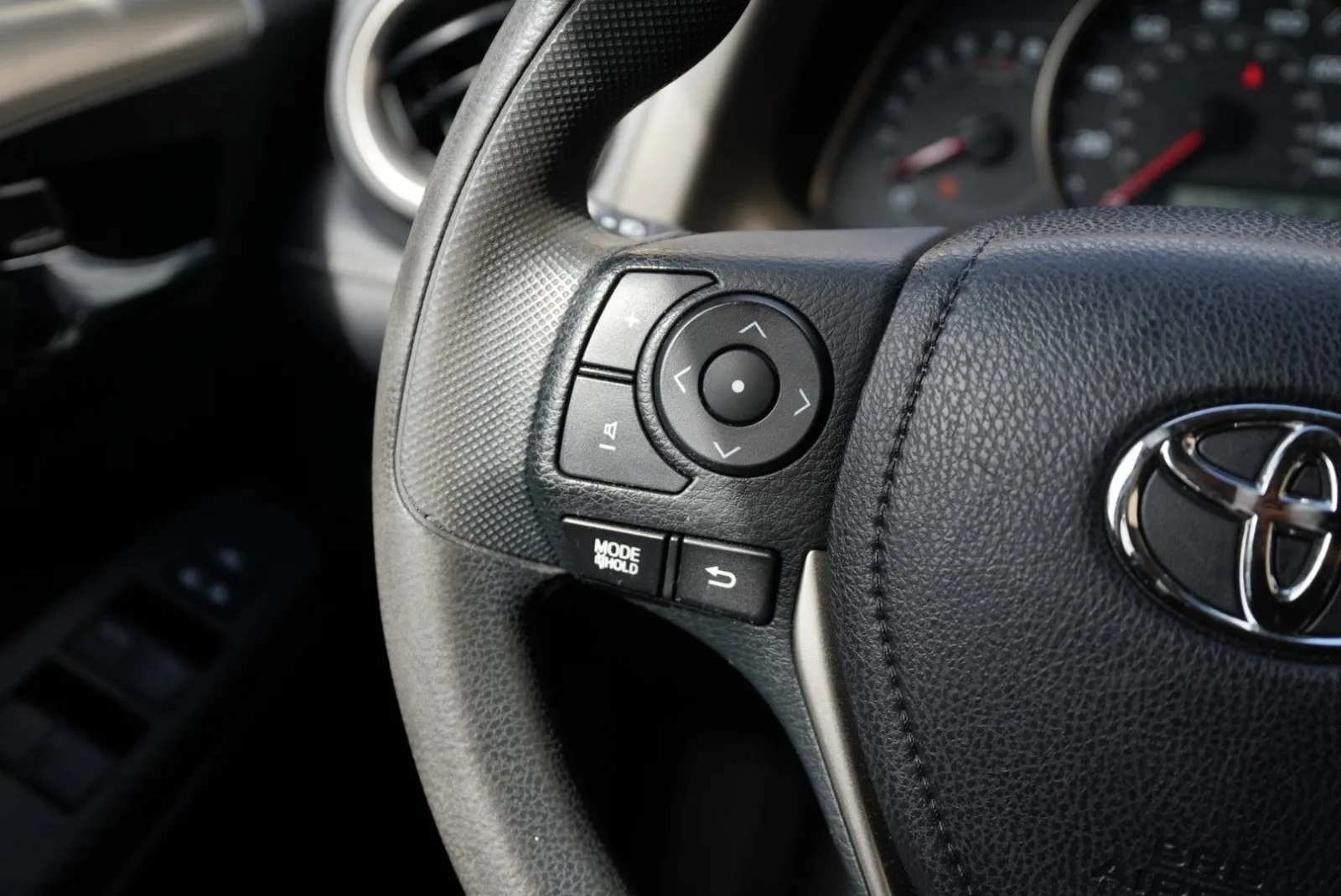 Toyota RAV4 photo 45