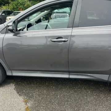 More photos of 2015 Toyota RAV4 XLE at 101 Motors, NJ