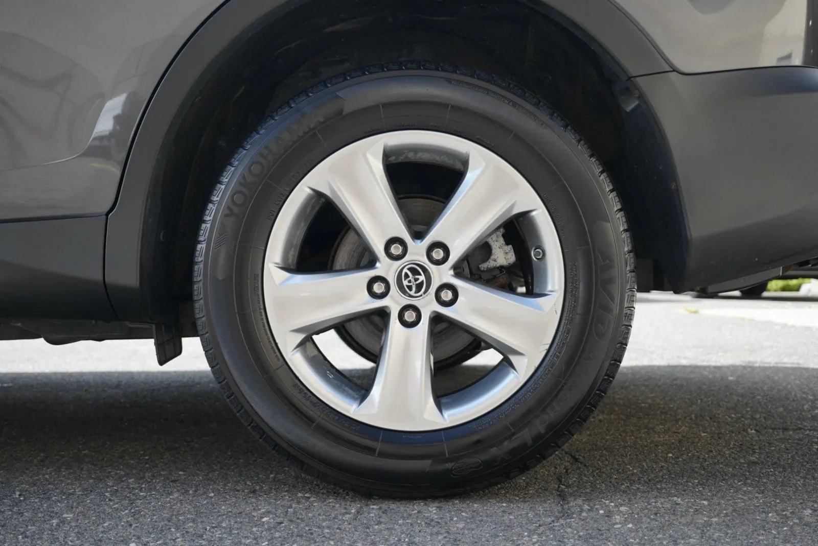 Toyota RAV4 photo 11