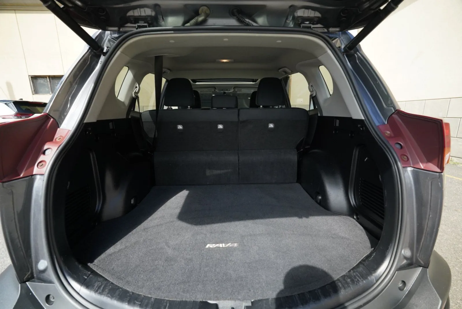 Toyota RAV4 photo 26