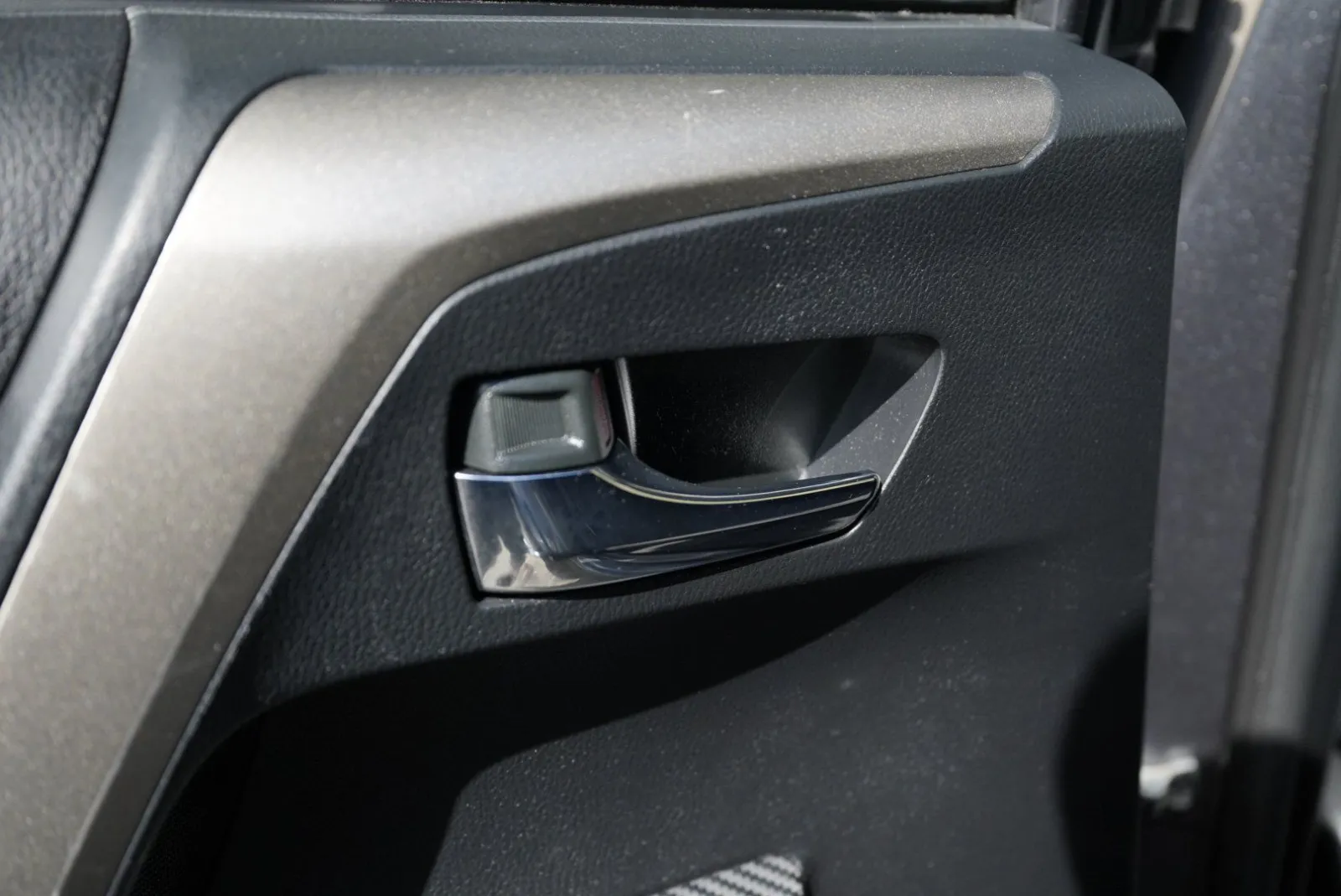 Toyota RAV4 photo 22