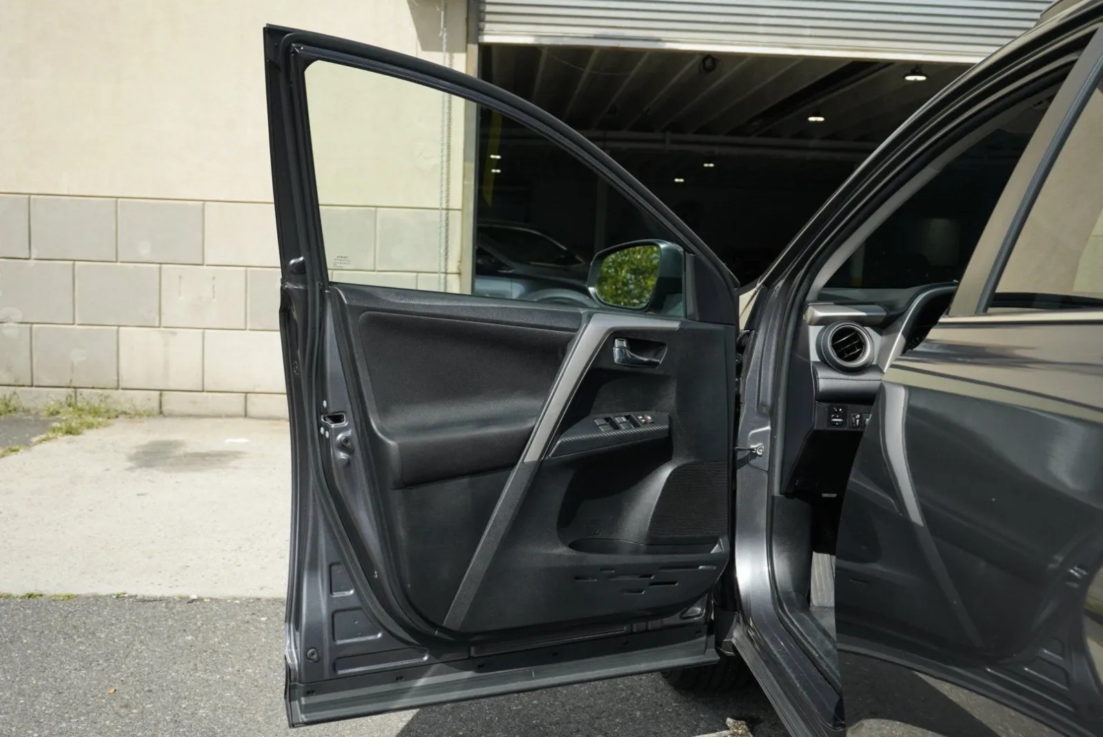 Toyota RAV4 photo 14