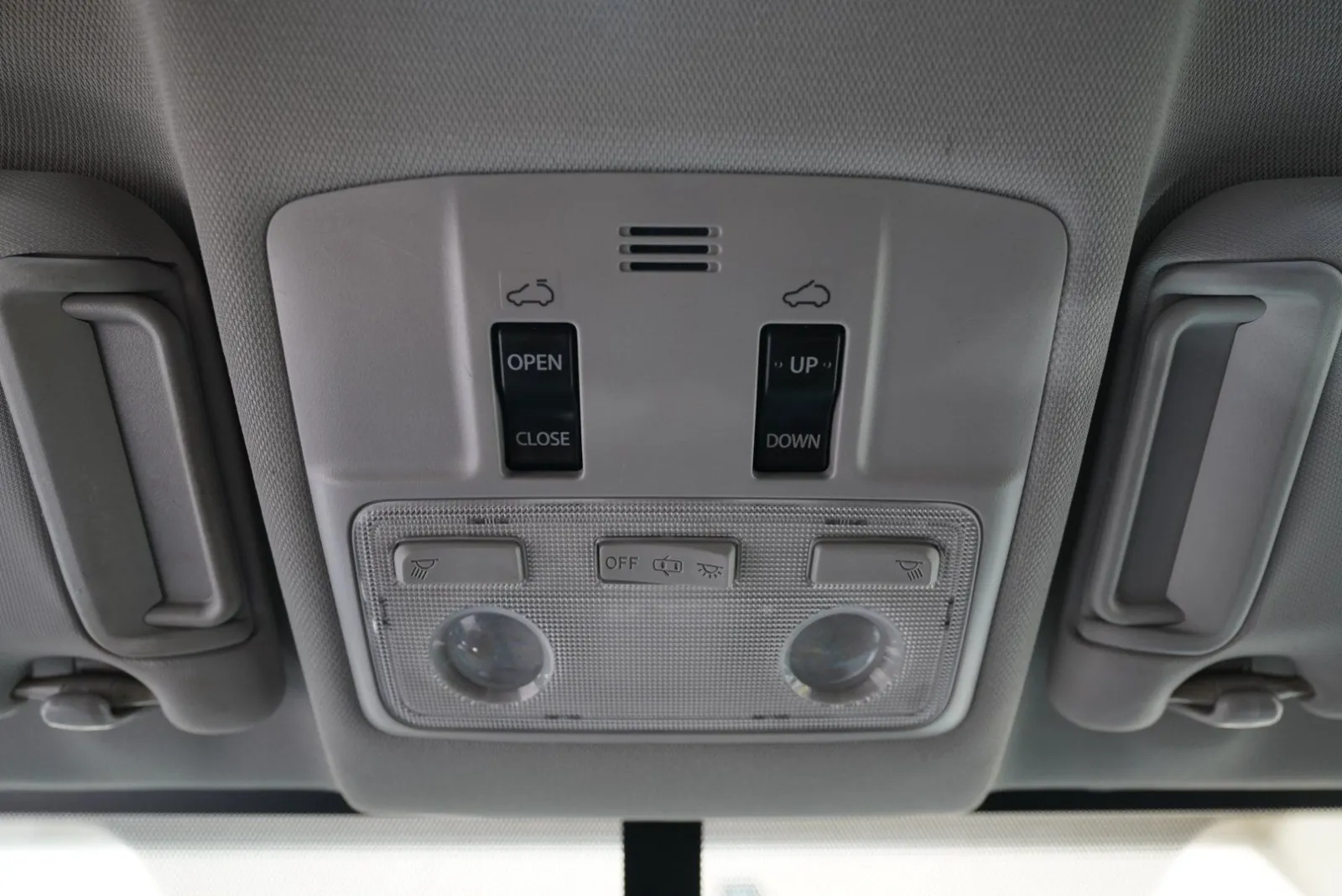 Toyota RAV4 photo 19